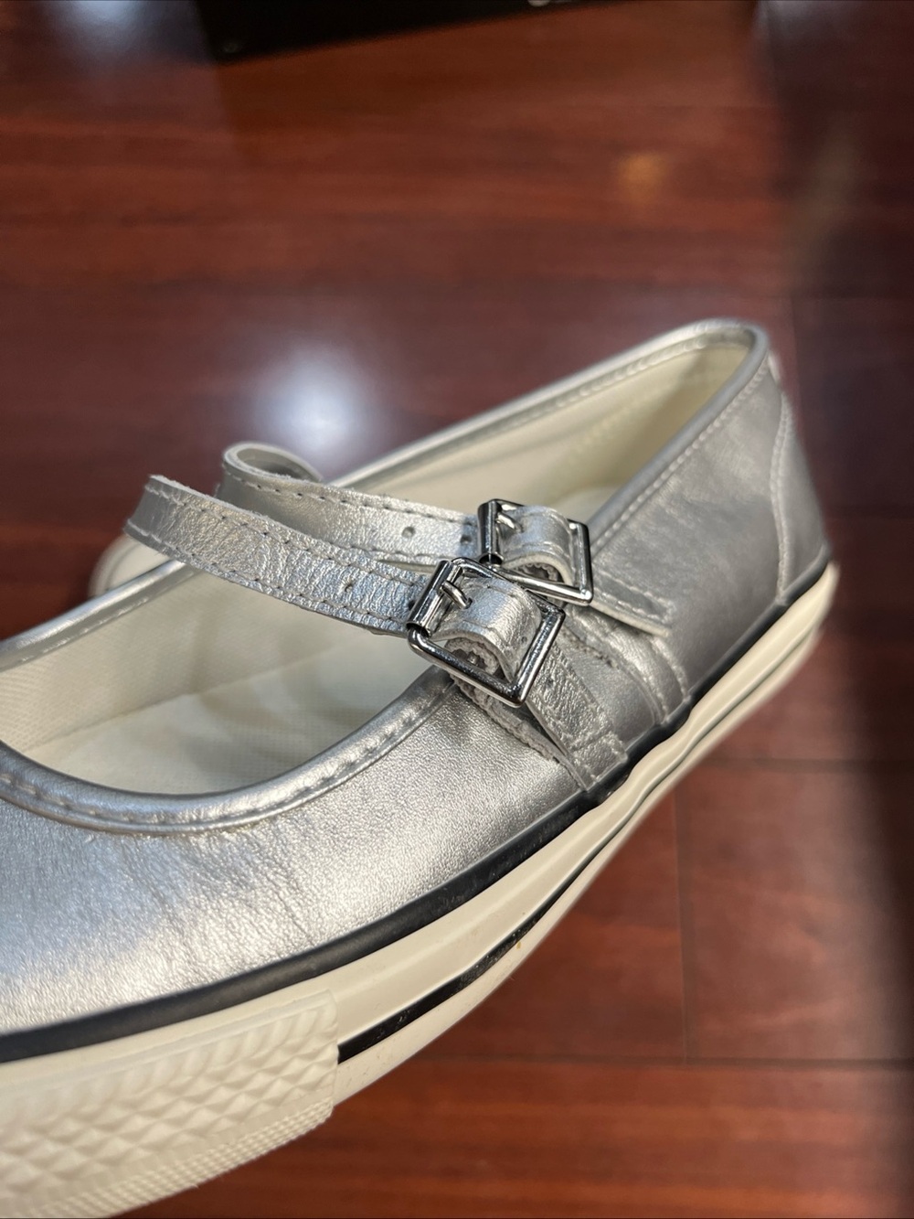 Womens 9 Converse Dainty Mary Jane OX Slip On Silver Leather A12201C HALF BOX - Picture 10 of 16